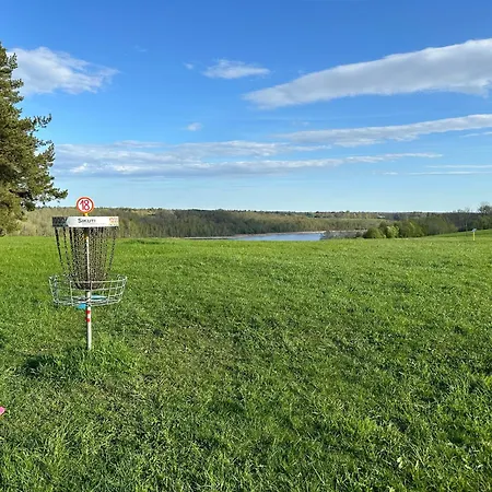 Проживание в семье Huntaugu Kodumajutus Вильянди