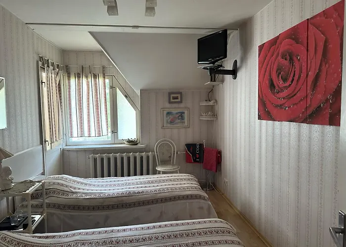 Huntaugu Kodumajutus * Viljandi (Viljandimaa)